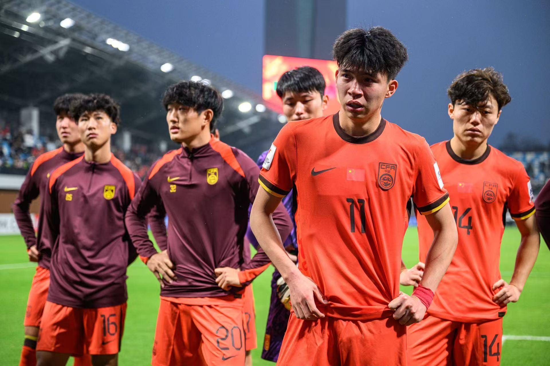 足球盛宴再掀高潮，亚洲俱乐部杯战火重燃