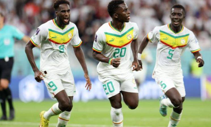 包含非洲联赛出现黑马球队，实力逐渐崛起！的词条