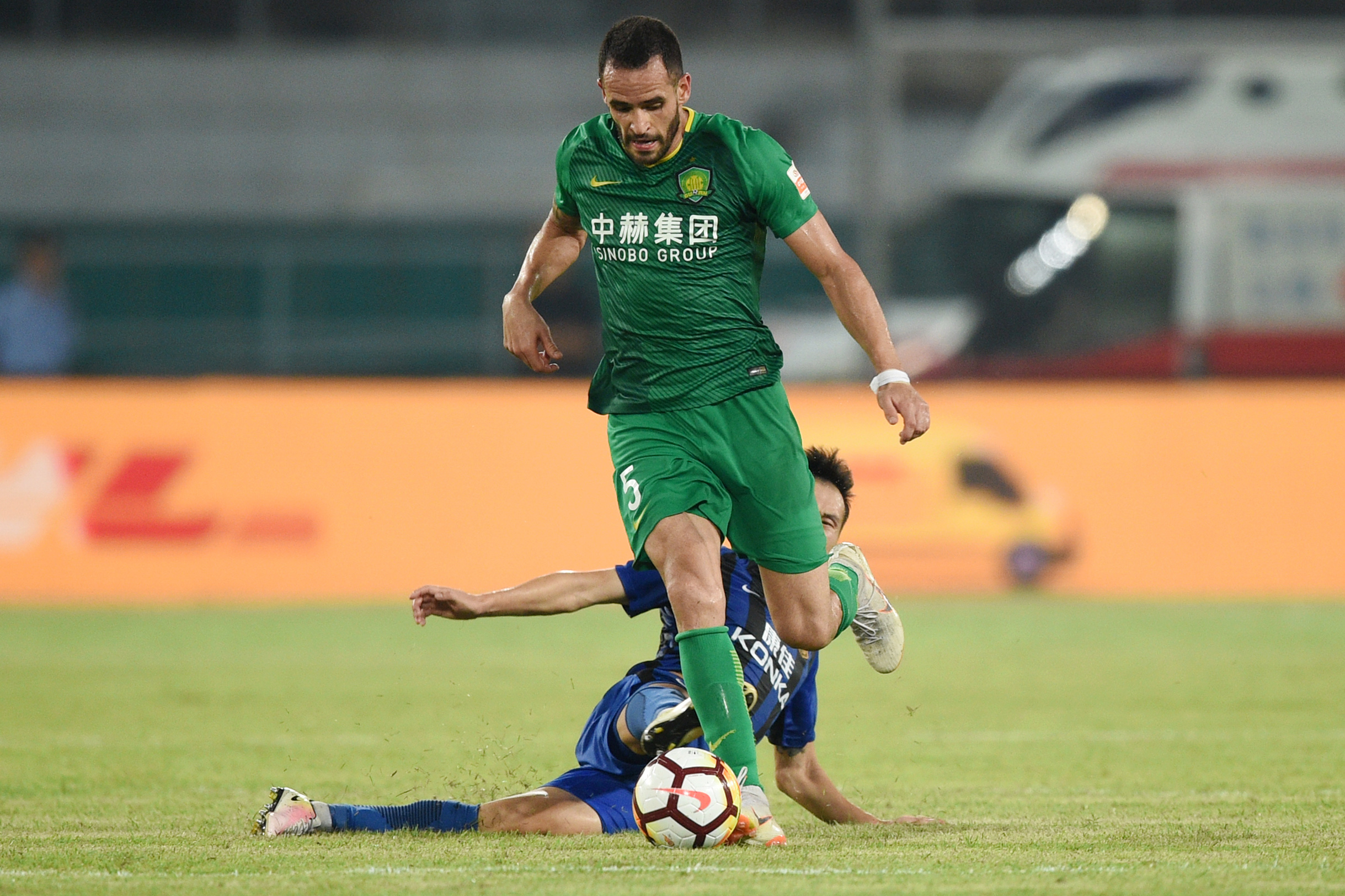 关于国安客场战平苏宁,保持不败纪录的信息 关于国安客场战平苏宁,保持不败纪录的信息