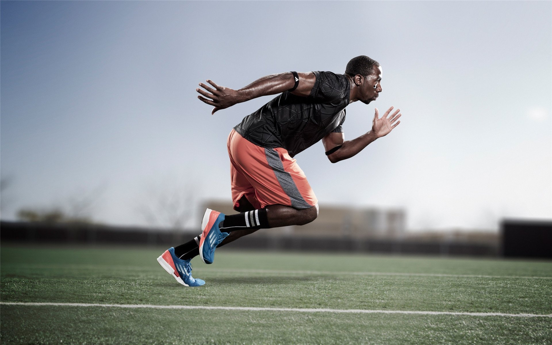 萨内全程高能输出，NBA季后赛之夜的跨界启示