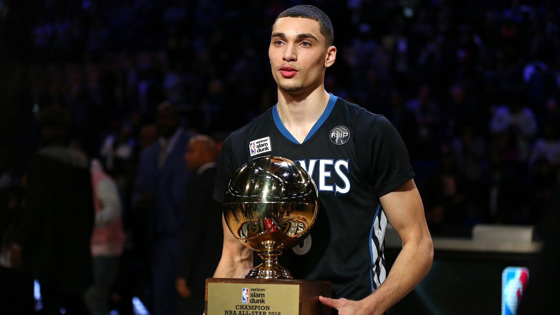 当东方火锅遇上费城奶酪，四川队跨洋完胜76人，福克斯上演王者统治秀