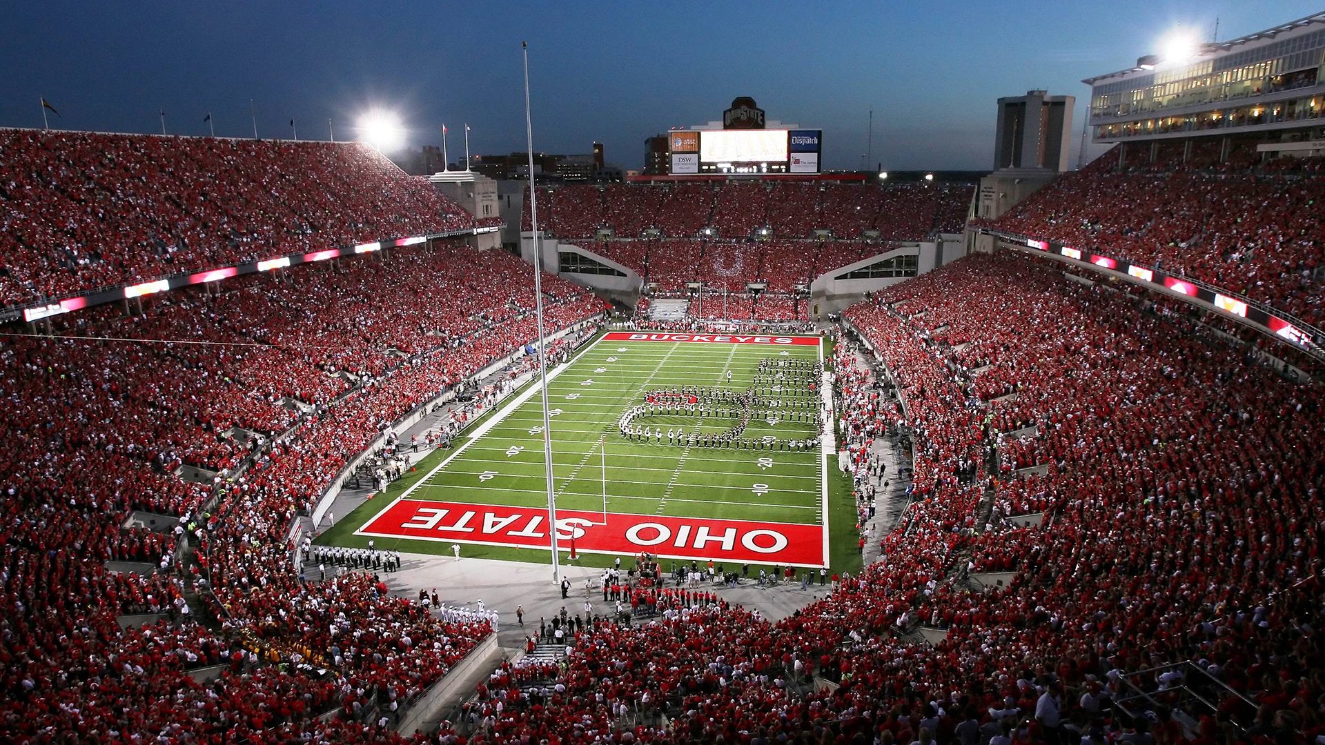 丹麦风暴席卷赛场，黄鸭组合逆境扛旗—一场碾压背后的团队韧性