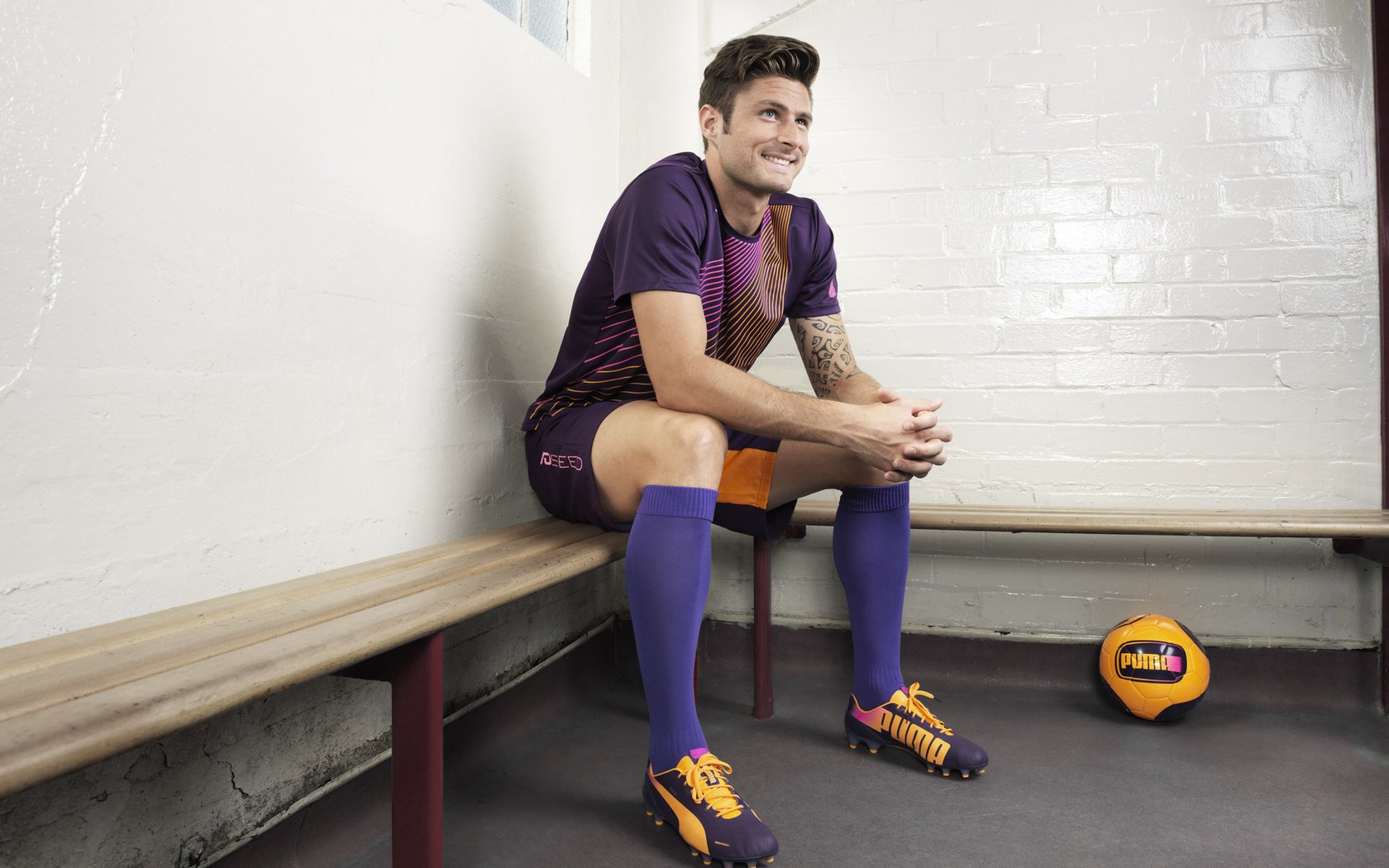 当足球险胜遇上乒乓燃情，葡萄牙绝杀韩国，奥恰洛夫点燃赛场